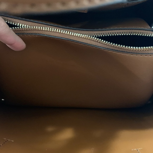 GUESS Leather Handbag /Shoulder Bag - Picture 9 of 11